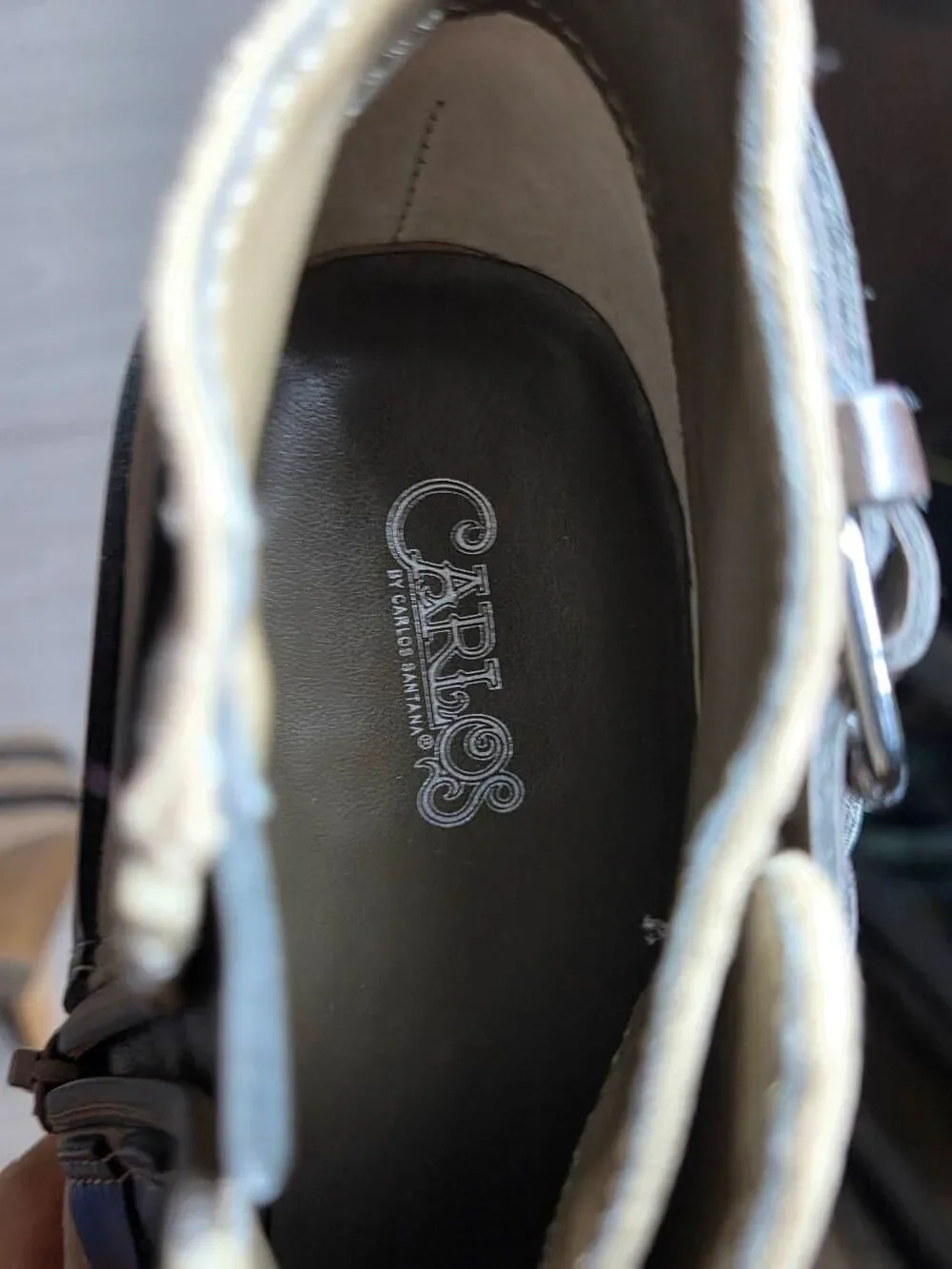 Carlos by Carlos Santana Hollie Buckle Ankle Booties Taupe Tan 9.5M